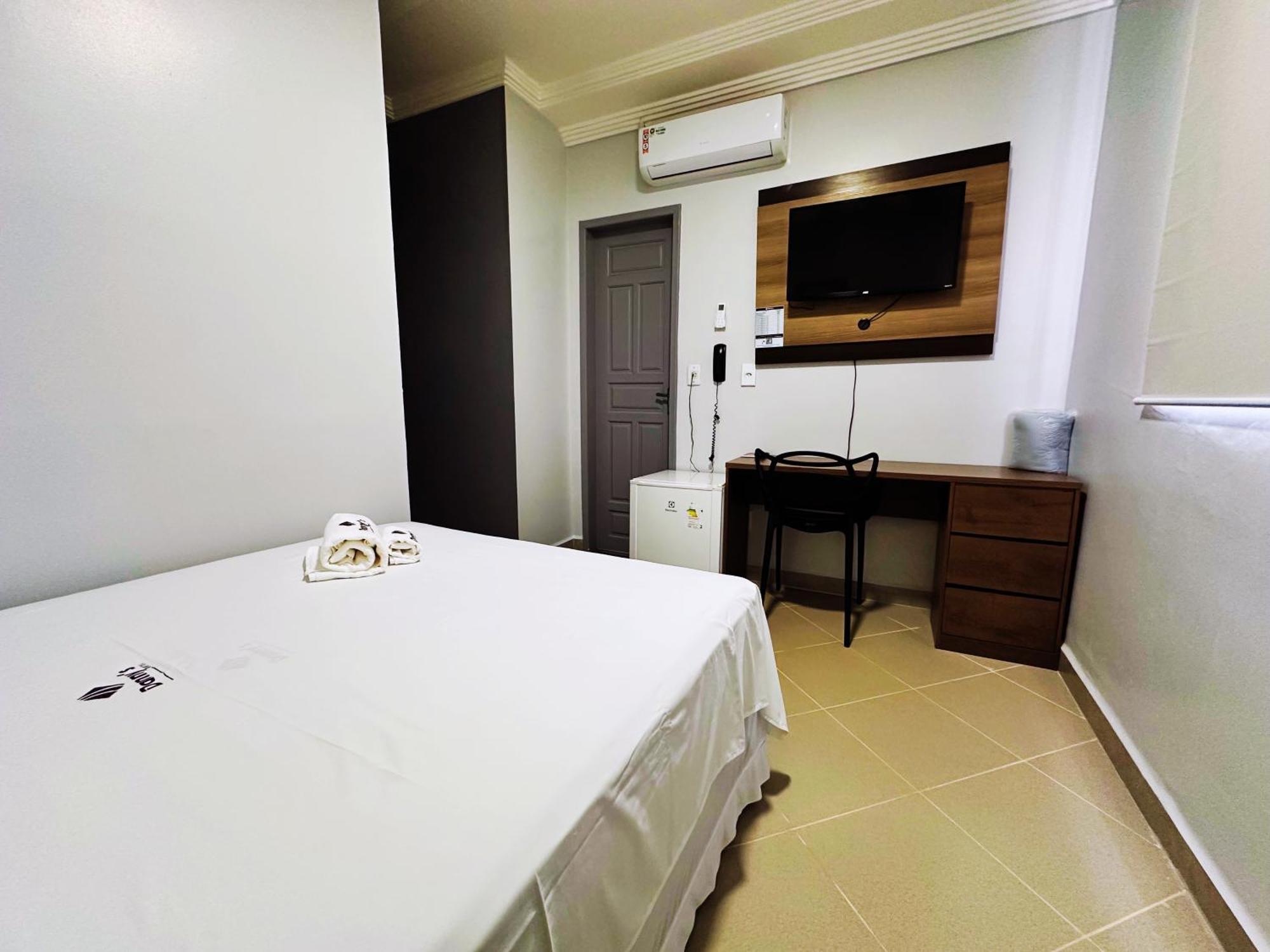 Danny'S Hotel Tailandia Buitenkant foto