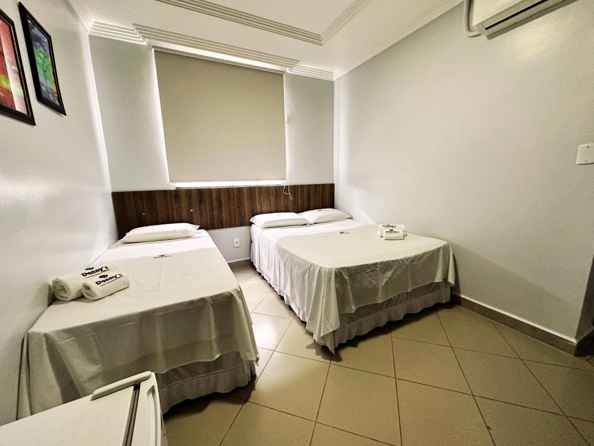 Danny'S Hotel Tailandia Buitenkant foto